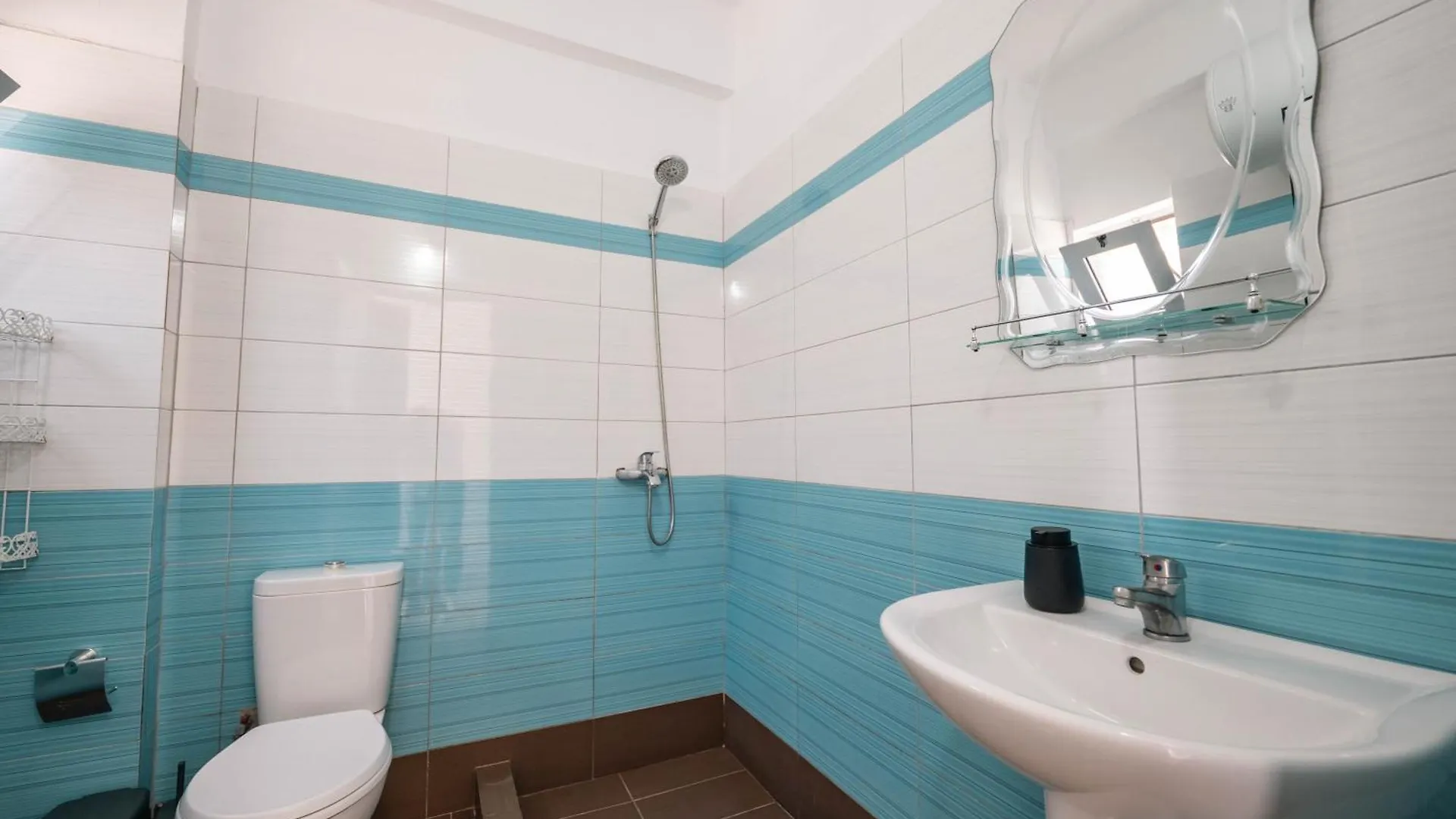 Bekim Apartments ساراندا ألبانيا